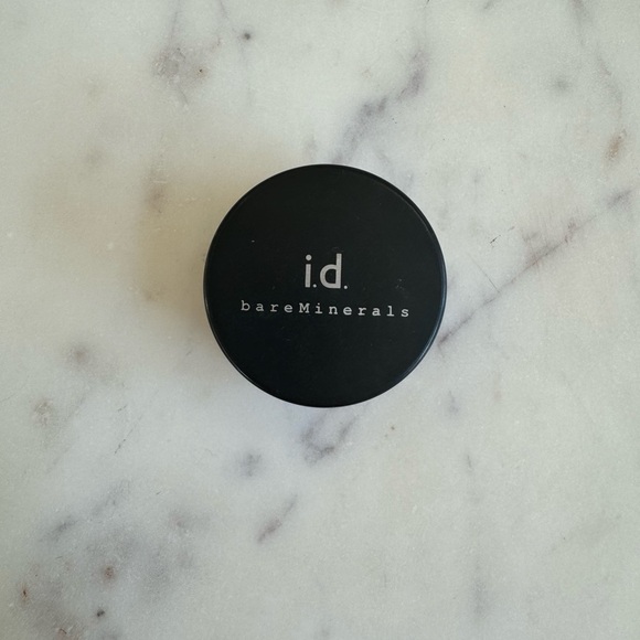 Bare Minerals eyeshadow - Picture 2 of 7